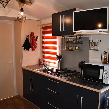 Luxe tent Mobil-home Sur Terrain Bucolique